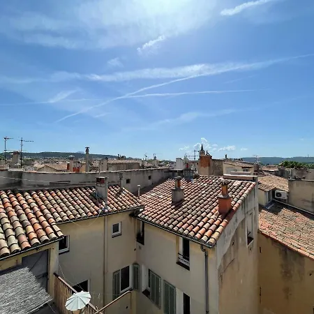 Apartamento 2 Pieces Climatise En Duplex Avec Terrasse
